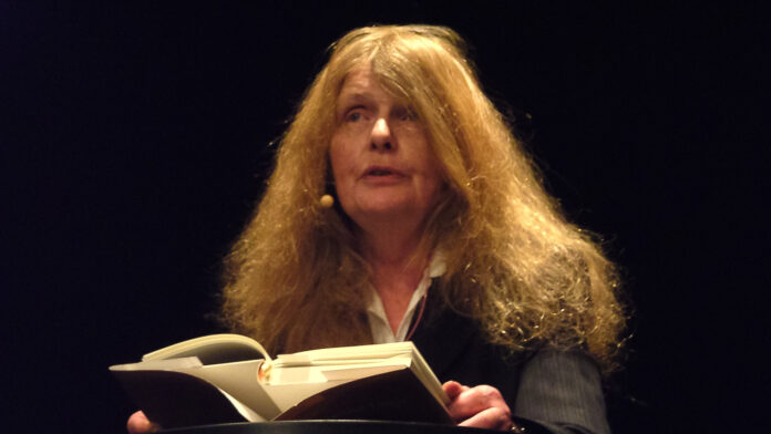 Kristina Lugn på Stockholm Stadsteater, Wikimedia Plrk)